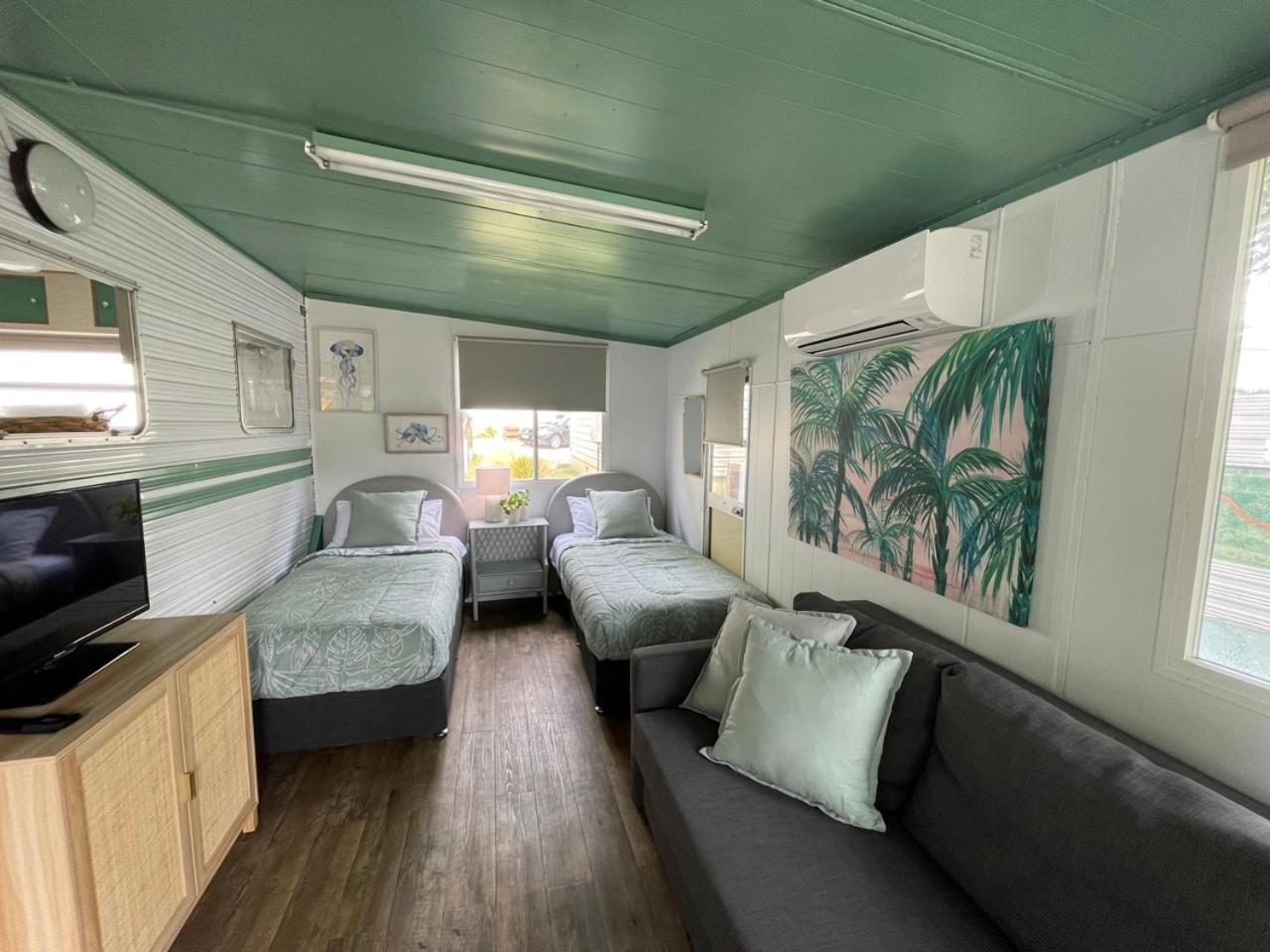 Mornington Peninsula Retro Caravans Рай Экстерьер фото